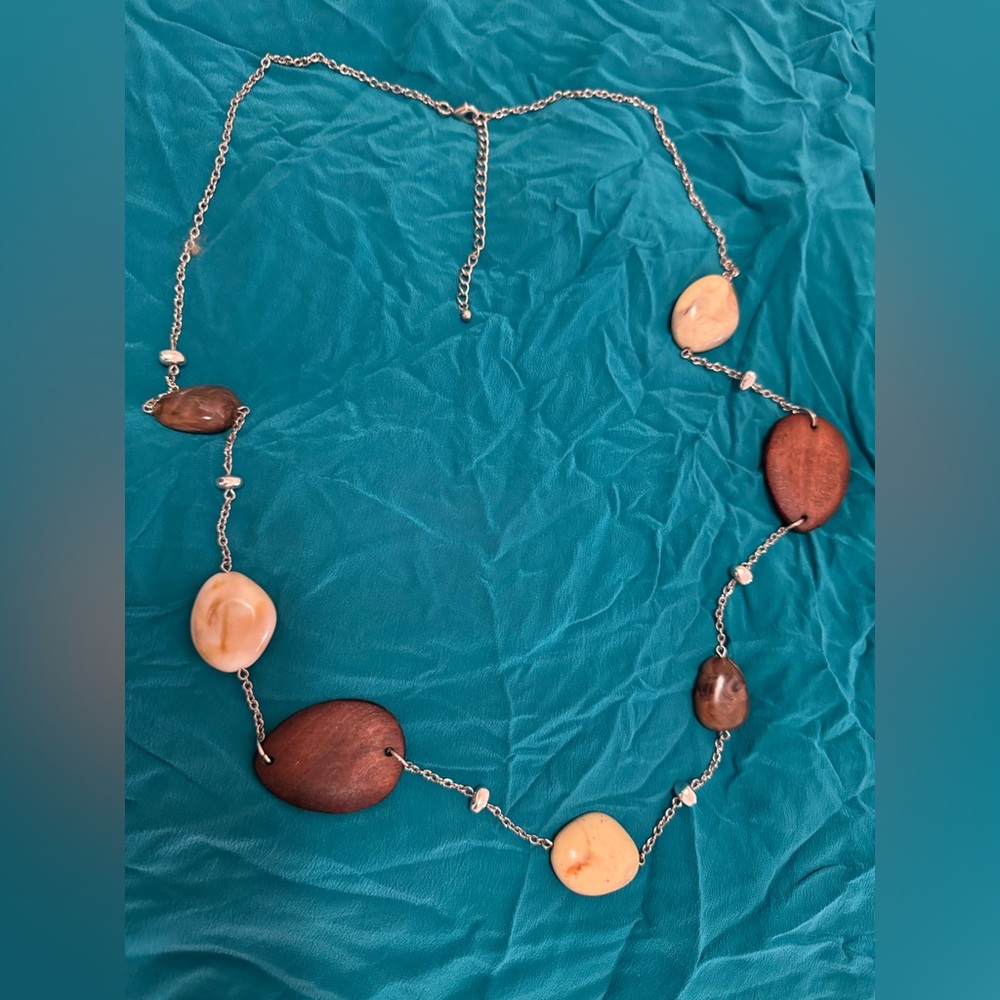 Boho Wood & Resin Bead Necklace – Neutral Brown & Cream Tones